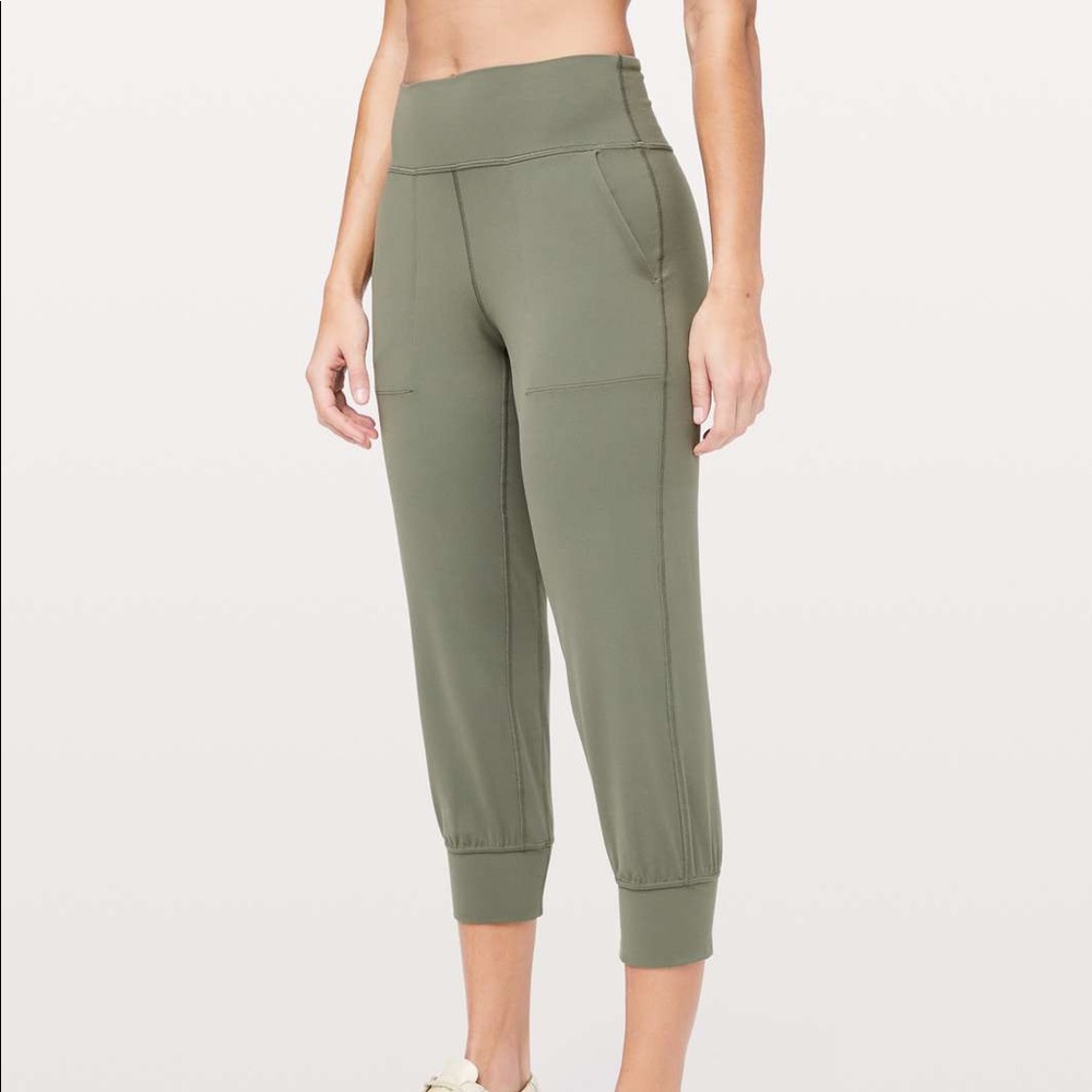 Lululemon align joggers cropped grey sage